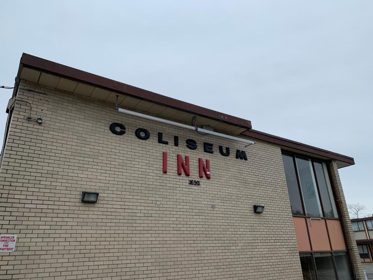 Coliseum Inn & Suites - Garden City Long Island East Meadow Zewnętrze zdjęcie